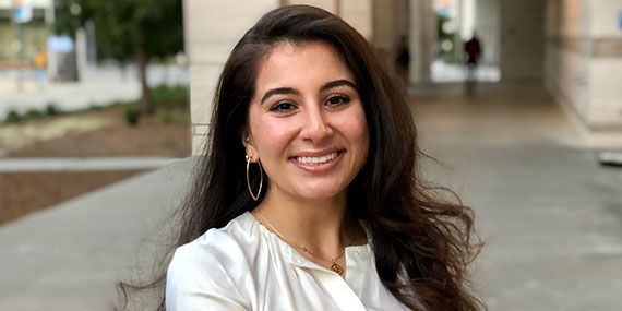 Alumna Nazineez Kandahari 