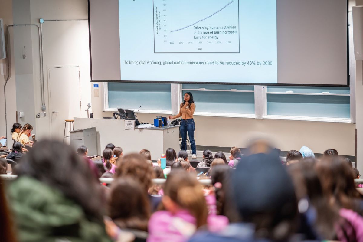 Keynote speaker Dr. Eve Martinez stresses the importance of reducing carbon emissions to limit global warming–a large motivation for her work in Mosaic